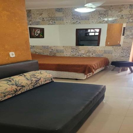 Apartamento Prainha Pe Areia Caraguatatuba Exterior photo